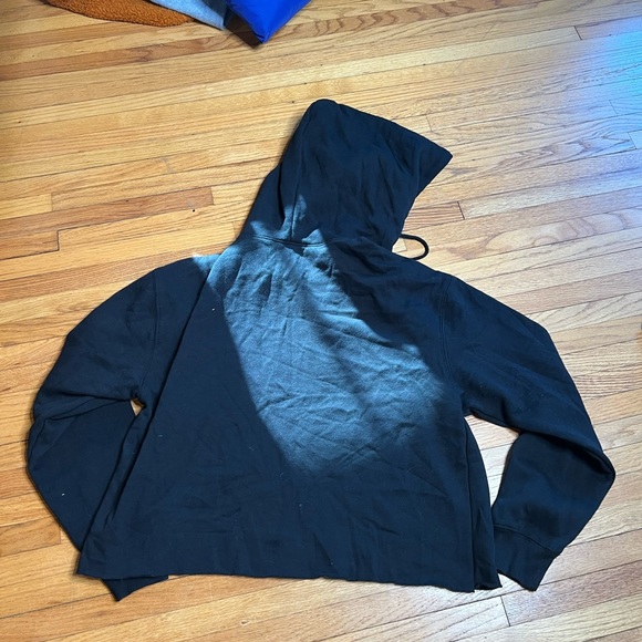 Hybrid womens medium crop top black Chicago bulls logo new with tags - Picture 2 of 5